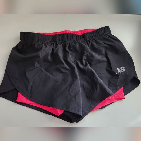 New Balance Active Shorts Womens Small - Picture 1 of 5